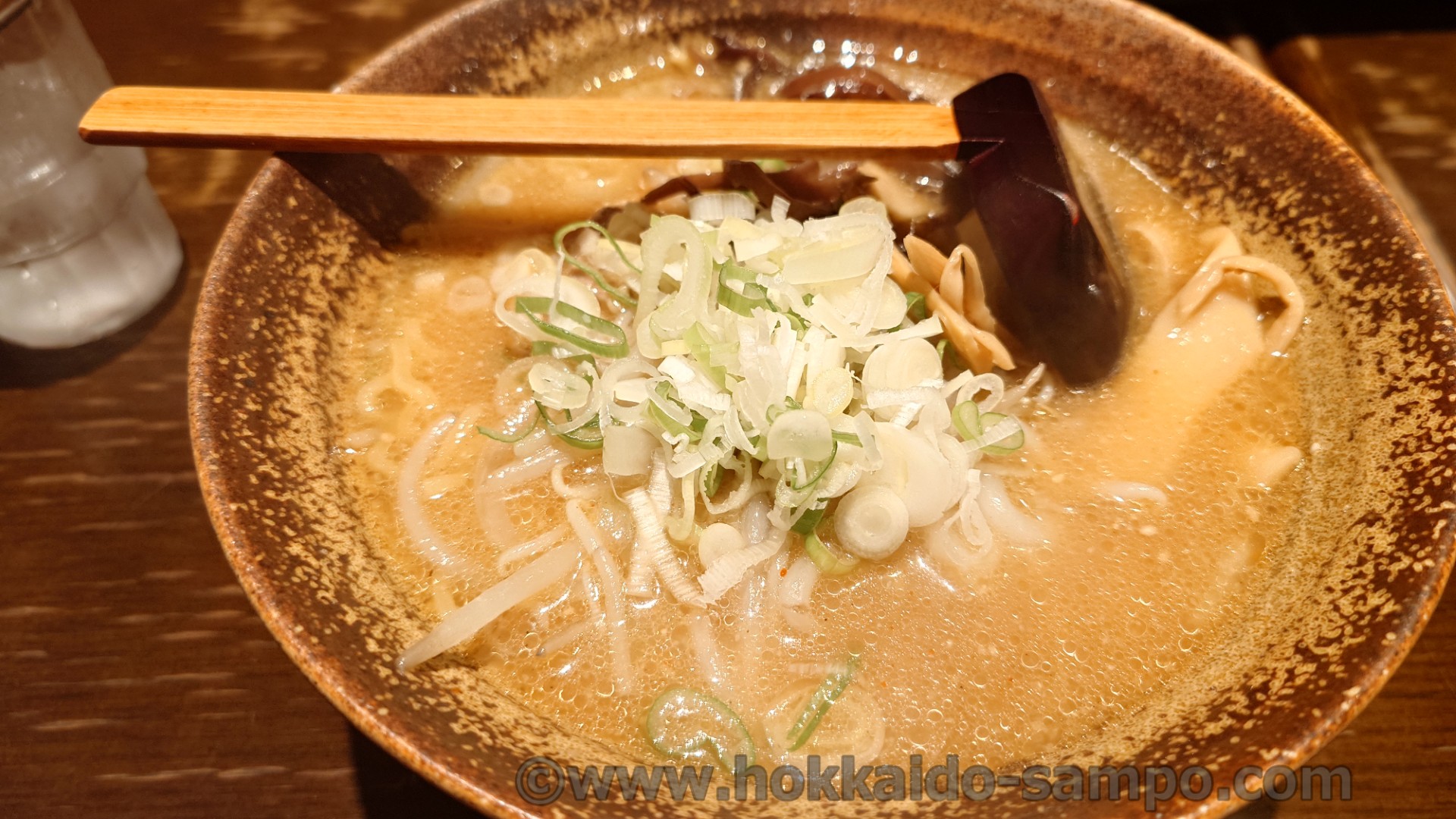 えぞっこのラーメンは、もはや貴重な「昔ながらの札幌味噌ラーメン」が食べられるお店